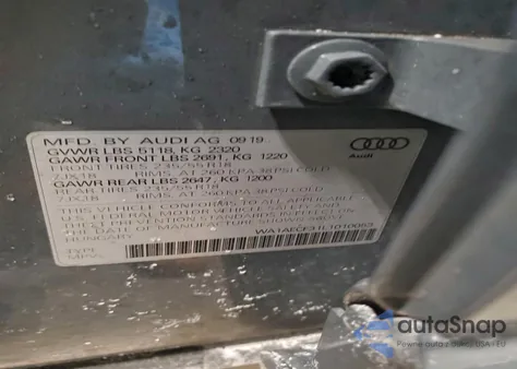 2020 Audi Q3 Premium z USA, uszkodzony, nr VIN WA1AECF31L1010053